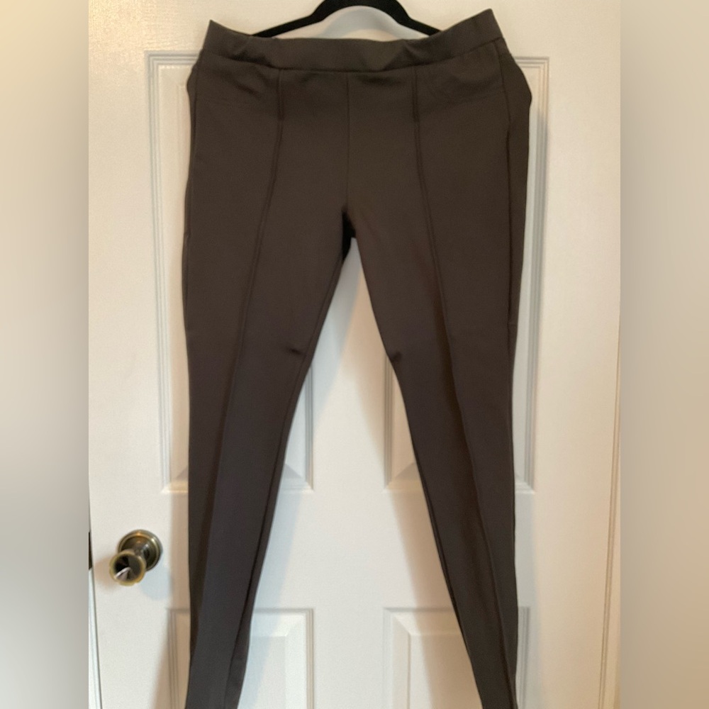 KUT women’s formal type legging.  Structured, heavier material. Olive green.